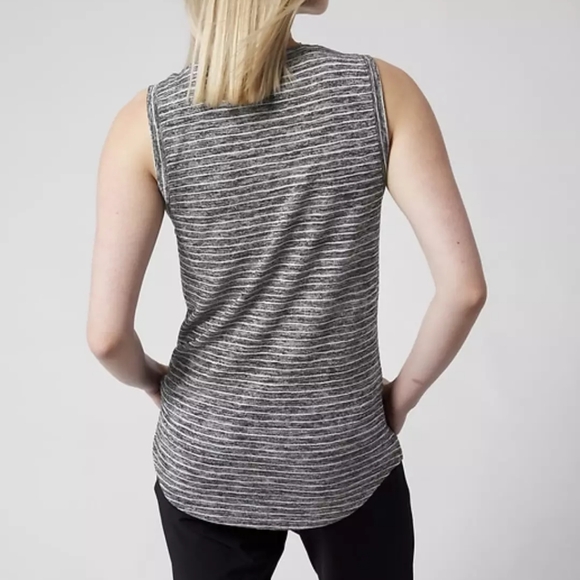 Athleta breezy gray & white striped rounded hem tank top, size small - Picture 2 of 10